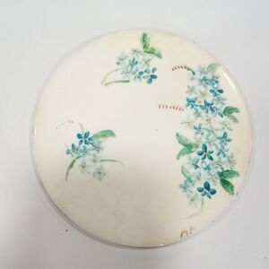 Vintage Circular Floral Ceramic Tile